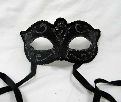 Gothic Masquerade Venetian Style Mask Gothic Masquerade, Masquerade Mask Party, Diy Masquerade Mask, Peacock Mask, Venetian Costume, Venetian Masquerade Masks, Silver Mask, Damon And Stefan, Venetian Masquerade