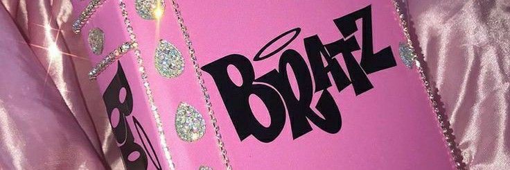 a pink box with the word bonz on it