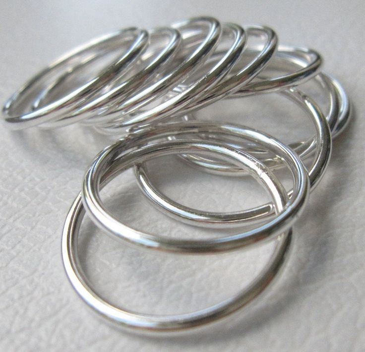 Simple sterling silver stacking rings. Made from thick round 1.6 mm wire. Wear one ring or stack several together. Price is per 1 ring. Solid sterling silver .925. Shiny or matte finish. SIZES: 3-16 MORE SILVER RINGS: https://www.etsy.com/ca/shop/JenniferWoodJewelry?ref=seller-platform-mcnav§ion_id=37080248  Established Etsy Seller since 2006. Get 15% off when you join my email list to receive monthly updates about new work and subscriber-only deals. No spam. Just a lot of shiny new things. Subs Simple Stacking Rings, Plain Silver Rings, Silver Rings Simple, Real Gold Jewelry, Sterling Silver Stacking Rings, Chevron Ring, Silver Stacking Rings, Silver Jewelry Rings, Silver Earring