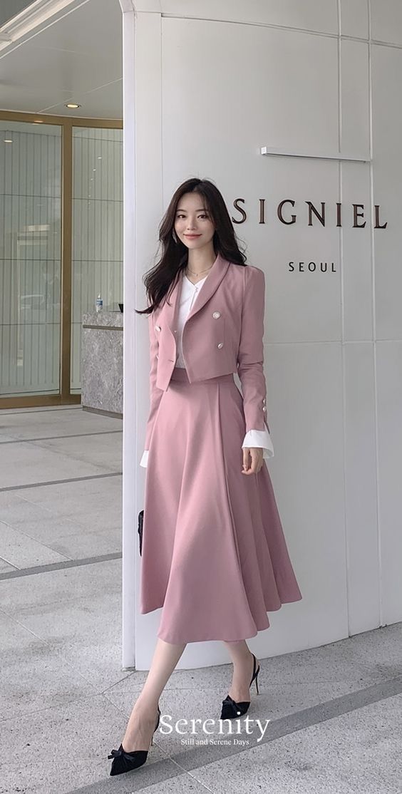 Elegant Dress Outfits For Women, Korean Clothing Aesthetic, Aesthetic Korean Outfits Dress, Korean Fashion Dress Classy Women, Korean Dresses Aesthetic, Korean Business Woman Outfits, Korean Fashion Dress Casual Outfit Women, Korean Fashion 2024, Elegant Women Classy Dress Outfits