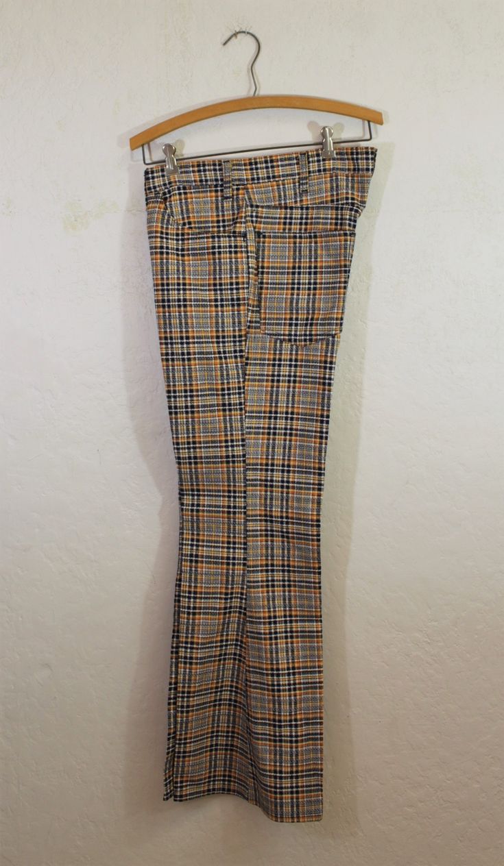 1970's "LEVI'S STA-PREST" Men's Plaid Bell Bottom Pants / Men's Size: 30" Waist by MTvintageclothing on Etsy 1970s Mens Fashion, Shirtwaist Dress, Bell Bottom Pants, Mens Plaid, Dark Navy Blue, Bell Bottom, Shirt And Pants, White Plaid, Orange Yellow