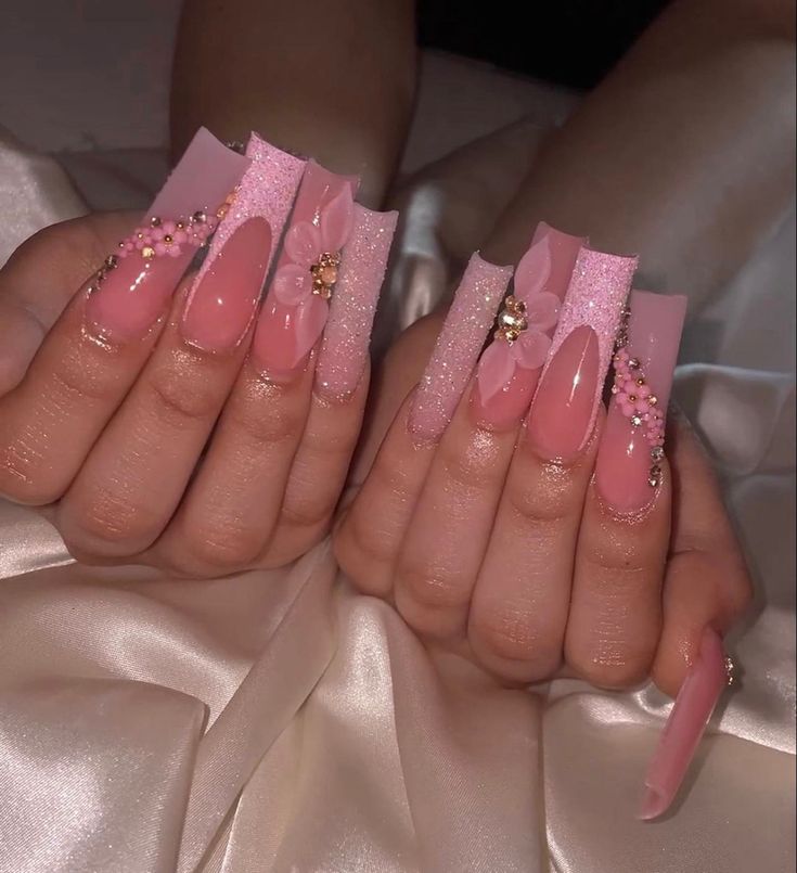 Pink Bling Nails, Sweet 16 Nails, 16 Nails, Quince Nails, Quinceanera Nails, Classy Acrylic, Long Square Nails, Nails Design With Rhinestones, Girly Acrylic Nails