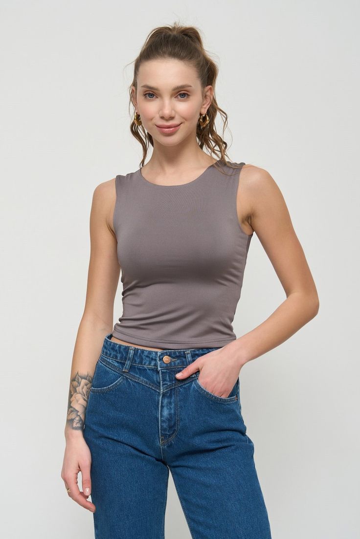 Grey Basic Tank Top - SOLMAR Trendy High Stretch Tank Top With Built-in Bra, Fitted Basic Tank Top For Summer, Basic Stretch Tank Top For Summer, Chic High Stretch Seamless Tank Top, Chic Seamless High Stretch Tank Top, Sleek Sleeveless Stretch Crop Top, Stretchy Tank Top For Spring, Sleek Spring Elastane Tank Top, Chic Second-skin Fit Tank Top