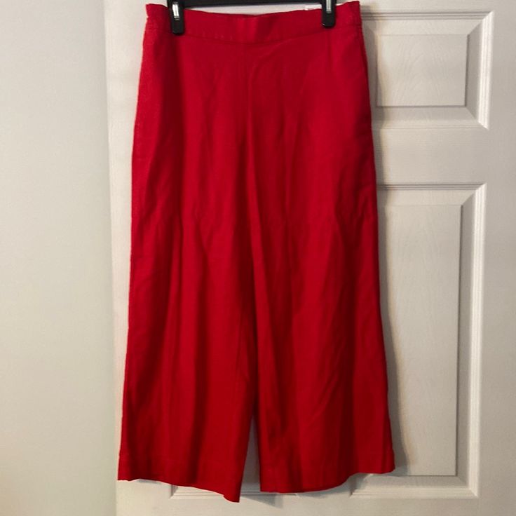 Loft Wide Leg Crop Pants Size S 55% Linen’s And 45% Rayon Red Color Inseam 25” Brand New With Tags Waist 30” Comes With Two Front Pockets Beautiful Crop Pants (E6) Red Wide Leg Dress Pants For Spring, Red Wide-leg Workwear Pants, Red Long Pants For Spring, Stretch Wide Leg Pants With Pockets In Red, Stretch Red Wide Leg Pants With Pockets, Red Stretch Wide Leg Pants With Pockets, Red Stretch Wide Leg Ankle-length Pants, Red High-waisted Wide Leg Pants For Spring, Red Ankle-length Pants With Pockets