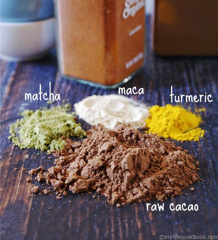 the ingredients to make matcha are shown here