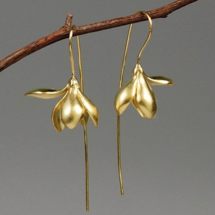 New Arrival: Gold Flowers Earrings! These Trending, Minimalist Earrings Are Simple Yet Elegant & Will Pair Nicely With Any Casual Or Formal Outfit Of Yours. Perfect As A Gift. Originally $70- Offer Me! Check Out My Other Gorgeous Jewelry & Bundle To Save! Summer/Spring/Fall/Winter, School, Anniversary, Graduation, Gift, Mother’s Day, Christmas, Party, Wedding, Vacation, Date, Cute, Valentines, Beach, Casual, Birthday, Sorority, Prom, Bestfriend, Daughter, Jewelry, Zara, Urban Outfitters, Retro, Red Stone Jewelry, Lily Lotus, Long Chain Earrings, Engagement Earrings, Earrings Handmade Dangle, Classic Earrings, Magnolia Flower, Gold Dipped, Fine Jewelry Designers