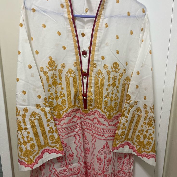 Ethnic Kurta Brand New Never Worn Dresses Pakistani, Ethnic Dresses, Ethnic Dress, Pakistani Dresses, Red White, Red And White, Brand New, Womens Dresses, Red