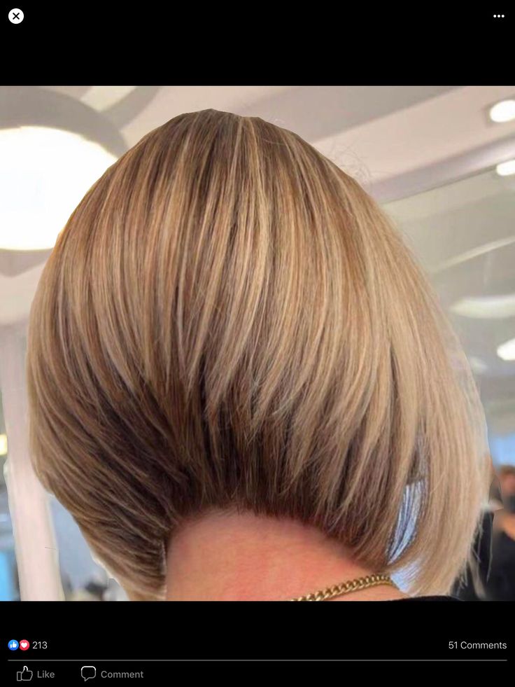 Bob Hairstyles With Layers, Long Stacked Bob, Medium Stacked Haircuts, Short Stacked Bob Haircut, Concave Bob Hairstyles, Bob Haircut Back View, Graduated Haircut, Short Stacked Bob, Hairstyles With Layers