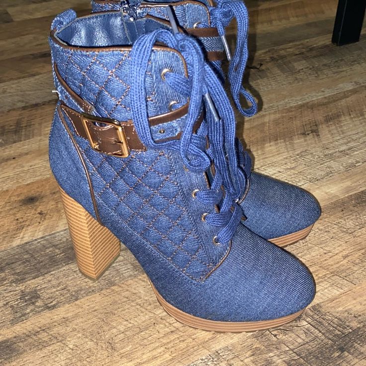 New Never Worn Size 7 Women Very Beautiful Shoes I Can No Longer Wear Heels Nice Smoke/ Pet Free Clean Home Jeans And Boots, Beautiful Shoes, Blue Jeans, Bootie Boots, Me Too Shoes, Ankle Boots, Womens Sizes, Women Shoes, Boots