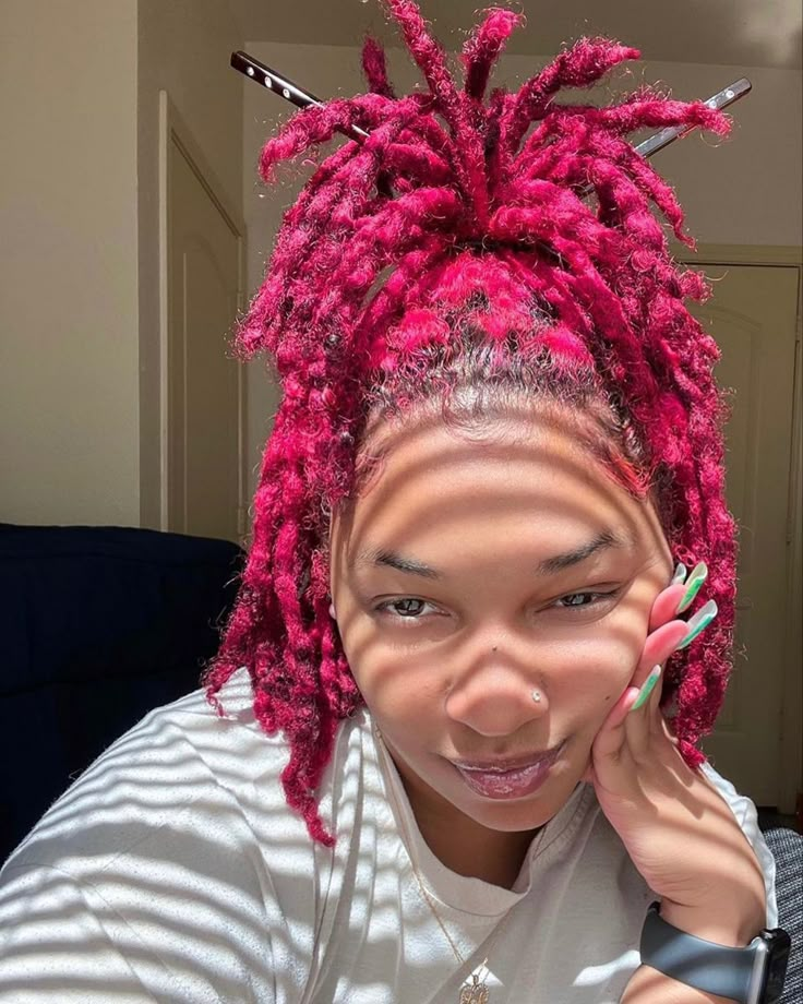 Protective Styles Black Women, Locs Pink, Locs Protective Styles, Pink Locs, Locs Inspiration, Black Women Natural Hair, Dyed Dreads, Pink Dreads, Magenta Hair