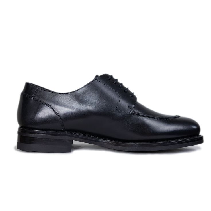 Ready to conquer the day? We’ve taken our timeless split toe derby silhouette and made it deep, dark, and black. This is a traditional, rich and refined shoe has an edge over the classic cap toe oxfords. We’ve also made this dress shoe with a Dainite sole so you can wear them all year round. Whether it's a formal events, or a night out with friends this is the perfect allrounder. Upper: Full-grain Italian leather Sole: Dainite lugged sole, British made* Construction: 360° Storm Goodyear welt (Re Formal Goodyear Welted Oxford Shoes, Formal Goodyear Welted Oxfords, Timeless Goodyear Welted Oxfords For Derby, Goodyear Welted Oxford Leather Shoes For Formal Occasions, Timeless Oxford Shoes For Business, Timeless Oxfords For Business Casual, Semi-formal Plain Toe Oxfords, Timeless Oxford Material Oxfords For Business Casual, Semi-formal Plain Toe Loafers