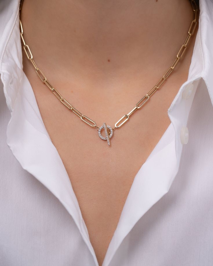 14k gold large paper clip chain with diamond toggle, available in yellow, white or rose gold & your choice of length. A modern, edgy, and timeless necklace chain. Made in L.A. Links: Approx. 12mm(H) by 4mm(W) Size of Toggle: Approx. 10mm Total Weight: 16'' length is approx. 5 grams Diamond Carat Weight: Approx. 0.11 ctw Ships in 10-15 business days Rush orders ships in 7-12 business days Comes gift ready in a custom Zoe Lev jewelry box. *Eligible for return, per our policy. See here for details. Everyday Fine Jewelry Paperclip Chain Necklace, Modern Everyday Luxury Jewelry With Paperclip Chain, Elegant Paperclip Chain Necklace With Toggle Clasp, Fine Jewelry Paperclip Chain, Elegant Toggle Necklace With Paperclip Cable Chain, Elegant Toggle Necklace With Paperclip Chain, Elegant Paperclip Chain Toggle Necklace, Elegant Paperclip Toggle Necklace, Jewelry Packaging Design