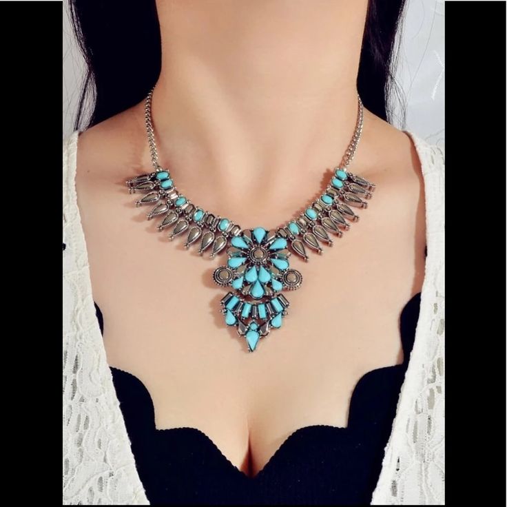 New Without Tags Length 16.1-19.3 Elegant Turquoise Necklace For Festival, Elegant Turquoise Metal Necklace, Elegant Metal Turquoise Necklace, Shein Jewelry, Necklaces And Bracelets, Water Drop, Water Drops, So Beautiful, Womens Jewelry Necklace