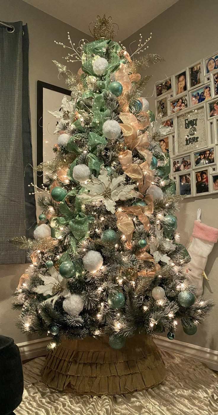 a decorated christmas tree in a living room