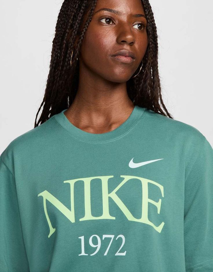 Top by Nike The foundation of your outfit Crew neck Short sleeves Nike print to chest Oversized fit Nike Cree Neck, Green Nike Crew, Leopard Nike Shirt, Women's Nike Shirts, Nikey Mucle Shirts, Nike Top Womens, Brown Nike Tee, Nike Shirts Womens, Nike Tshirts Women