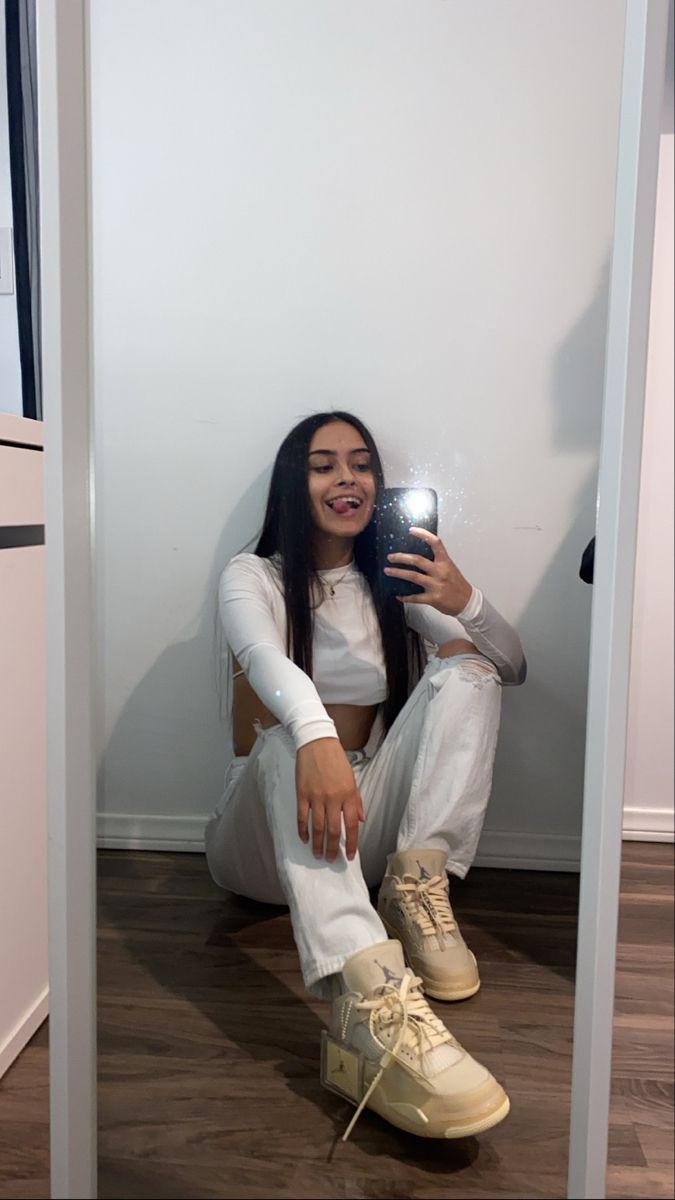 Jordan 4 Retro Off-white Sail Outfit, Off White Jordan 4 Sail Outfit Women, Off White Jordan 4 Outfit Ideas, Jordan Sail Outfit, Jordan 4 Sail Outfit Women, Off White Jordan Outfit, Jordan Off White Outfit, Jordan 4 Off White Outfit Women, Jordan4 Outfit Women