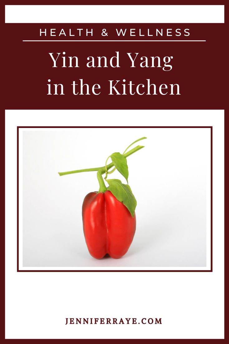 Yin and Yang in the Kichen. Understand and utilize the concepts of yin and yang and use food to help find nutritional balance in your healthy diet. #healthyeating #traditionalchinesemedicine #jenniferraye Chinese Diet, Chinese Philosophy, Food Therapy, Yin And Yang, Finding Balance, Traditional Chinese Medicine, Foods To Eat, Acupuncture, Yin Yang