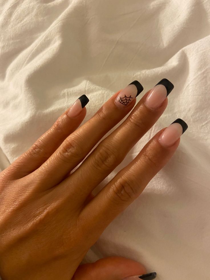 Black french- Halloween nails Black French Tip With Ghost, Red French Tip Nails Halloween, Halloween French Tip Nails, French Halloween, Black French Tips, Halloween Acrylic Nails, October Nails, Nails Halloween, Tip Nails