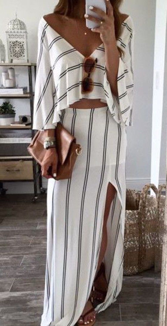 White Striped Bandeau Backless Boat Neck Sexy Maxi Dress Bohol, Summer Clothing, Maxi Skirts, Mode Inspiration, Kurt Cobain, Holiday Outfits, Playsuit, Look Fashion, Striped Dress