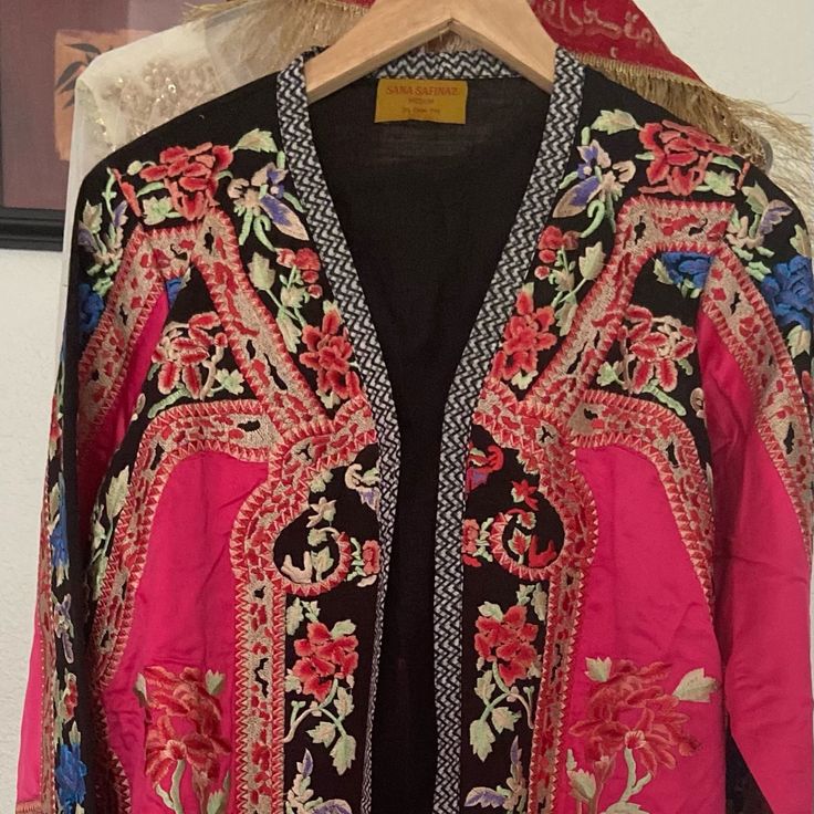 Silk Fully Embroidered Jacket Sana Safinaz, Embroidery Neck Designs, Embroidered Jacket, Neck Designs, Long Sleeve Dress, Womens Sizes, Silk, Embroidery, Womens Dresses