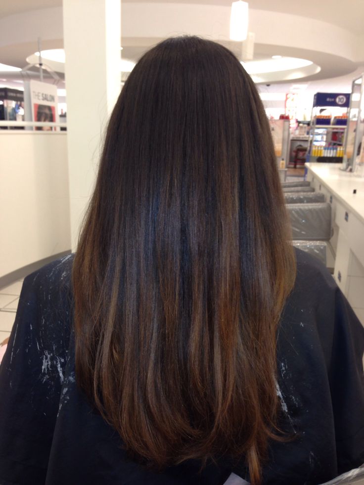 Dark brown ombré (sombre) Rich Brown Ombre Hair, Brown To Light Brown Ombre, Dark Brown To Light Brown Ombre, Dark Brown Hair Ombre, Dark Sombre, Dark Brown To Light Brown, Ombre Straight Hair, Sombre Balayage, Light Brown Ombre