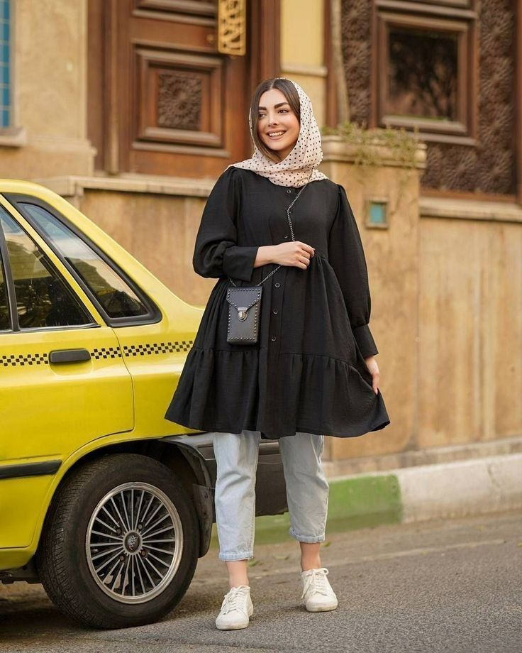 Short frock Short Frock Fashion, Short Frock, Modest Casual Outfits, Trendy Shirt Designs, Pakistani Fashion Casual, Womens Trendy Dresses, Iranian Women Fashion, Stylish Short Dresses, Hijabi Fashion Casual