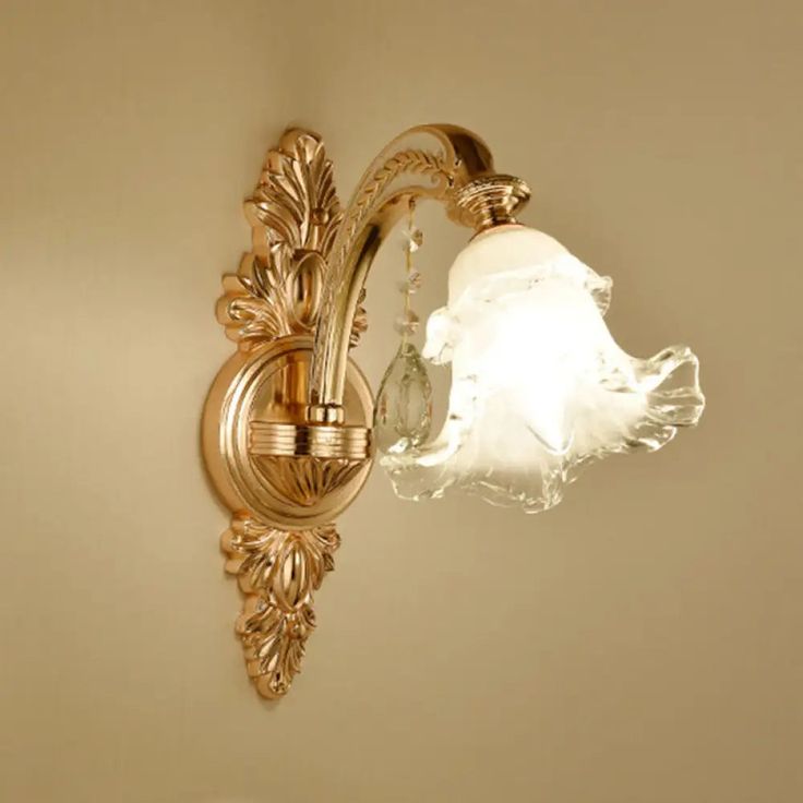 Vintage Gold Floral Wall Light Fixture With Crystal Accents - Elegant Living Room Mounted Lamp 1 / J Glass Living Room, Wall Mounted Lamp, Embellishment Ideas, Wall Light Fixture, Wall Lights Bedroom, Wall Mounted Lamps, Vintage Bedroom, Mural Floral, Elegant Living Room