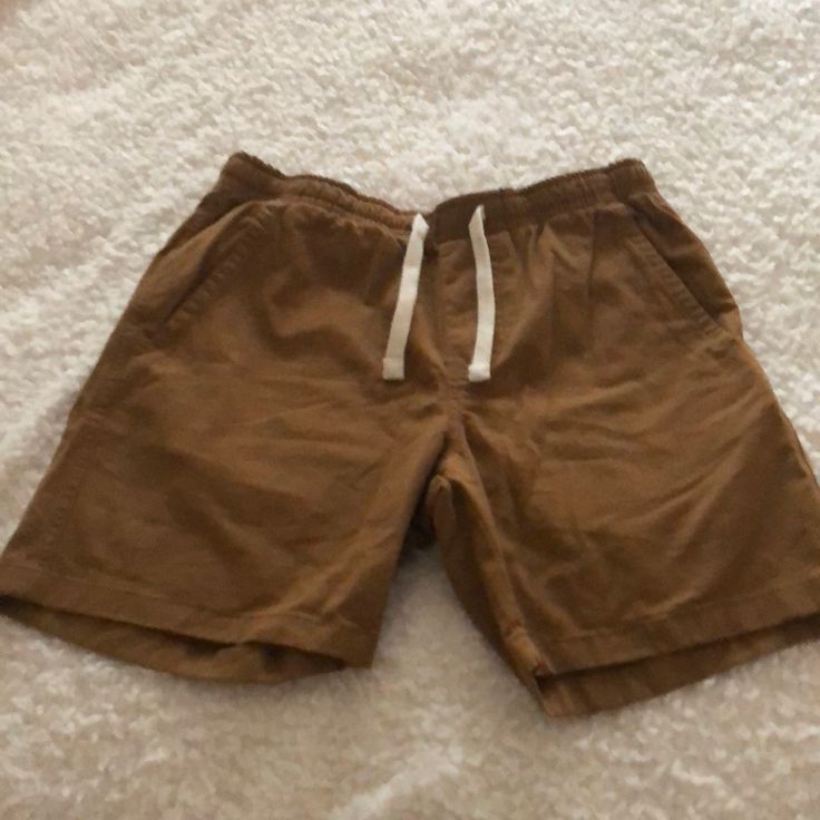 Awesome Material Drawstring Size Large Boys Brand New Never Worn Drawstring Shorts For Playwear In Spring, Drawstring Shorts For Spring Playwear, Spring Drawstring Shorts For Playwear, Beach Shorts With Adjustable Waist In Cotton, Cotton Beach Shorts With Adjustable Waist, Brown Cotton Drawstring Shorts, Boys Basketball Shorts, Old Navy Kids, Summer Shorts Denim