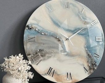 Beachblueabstractepoxyresinwallclockforhomedecor - Etsy Seni Resin, Resin Wall Clock, Resin Clock, Resin Crafts Tutorial, Gold Wall Decor, Resin Art Painting, Resin Wall Art, Wood Clock, Rattan Pendant Light