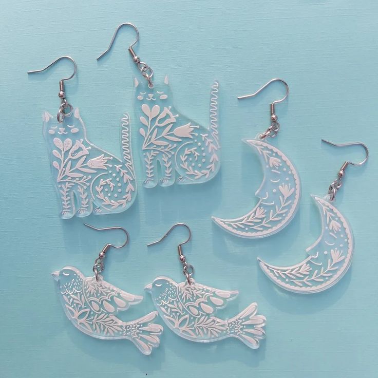 Laser-Cut Clear Acrylic Kitty Folk Earrings Laser Engraved Earrings, Laser Cut Necklace, Shrink Plastic Jewelry, Laser Cut Wood Crafts, Laser Cut Jewelry, Laser Cut Earrings, Cut Earrings, Printed Jewelry, Chattanooga Tn