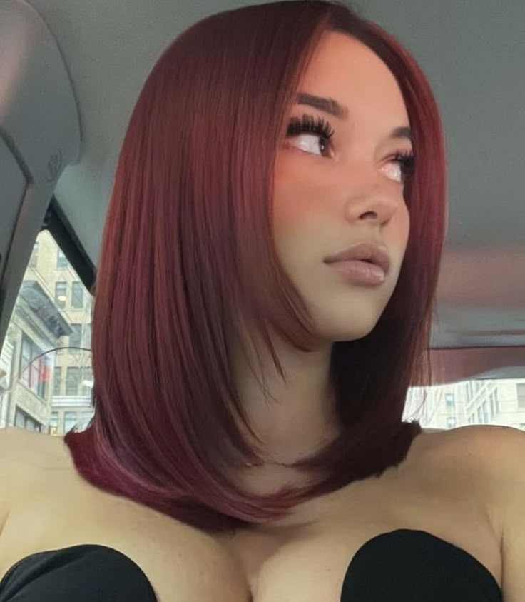 Wine Red Hair, Red Hair Inspo, Wine Hair, Cherry Hair, Dyed Red Hair, Ginger Hair Color, Pretty Hair Color, Hair Stylies, Burgundy Hair