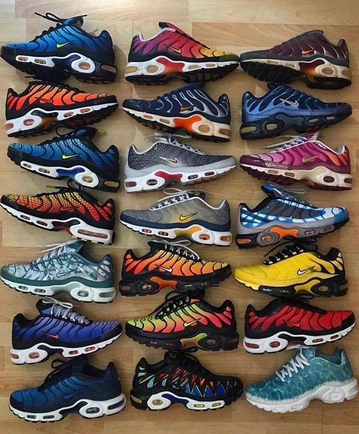 Air Max Plus Outfits, Tns Nike, Nike Tn Shoes, Nike Airmax Plus, Sneakers Nike Air Max, Nike Tn, All Nike Shoes, Shoes Sneakers Jordans, Tenis Nike