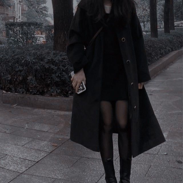 Dark Academia Outfit Women, Academia Aesthetic Fashion, Dark Academia Outfit Aesthetic, Academia Outfits Aesthetic, Dark Academia Aesthetic Outfit, Wednesday Outfit, Academia Aesthetic Outfit, Dark Academia Outfits, Dark Academia Outfit