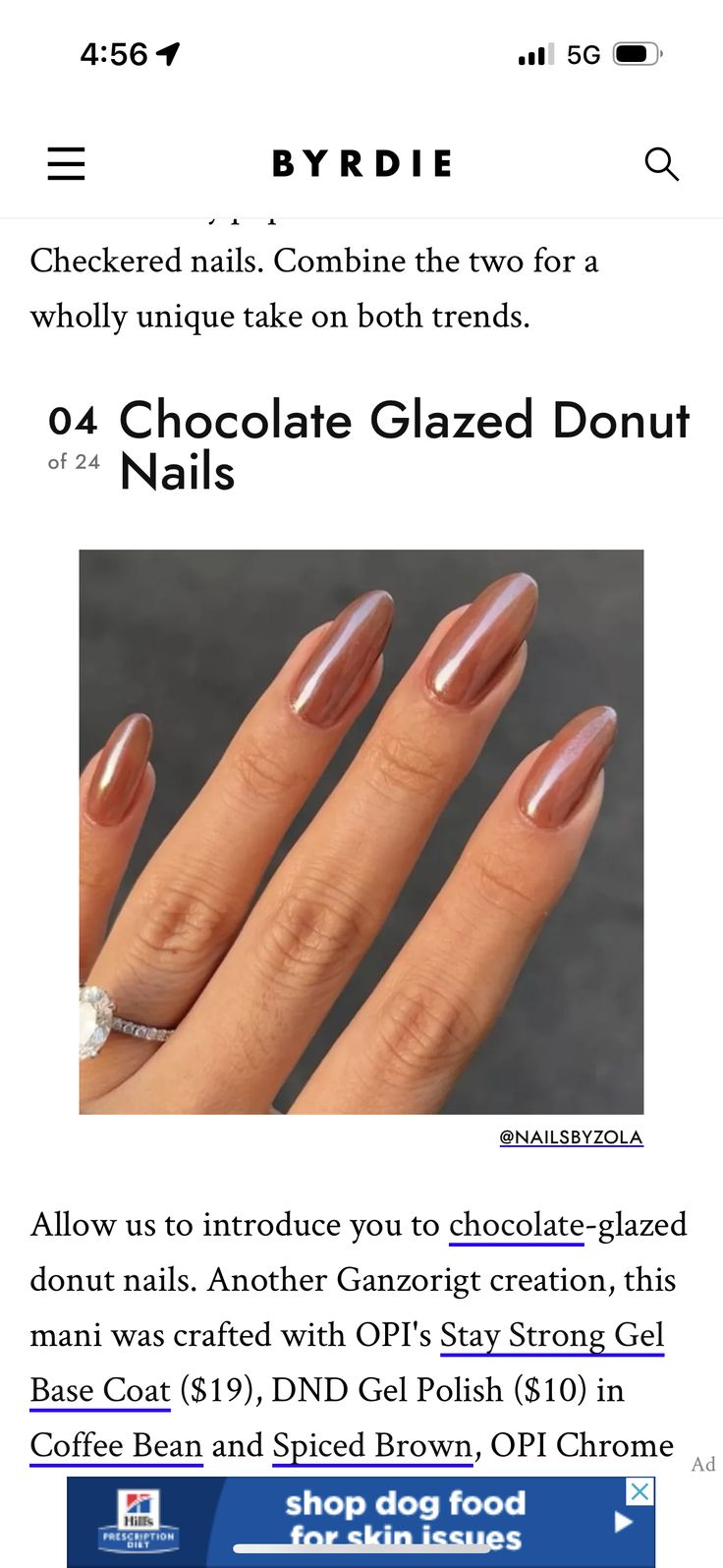 Caramel Glazed Donut Nails, Hailey Beiber Chocolate Glaze Nails, How To Chocolate Glazed Nails, Dnd Glazed Donut Nails, Chocolate Brown Dip Powder Nails, Choc Glazed Donut Nails, Chrome Nails Tan Skin, Chocolate Brown Glazed Nails, Chocolate Glazed Donut Nails Opi