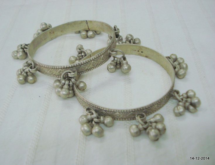 "Vintage Antique ethnic collectible very nice tribal old silver Bracelet / bangle set 2pc from rajasthan India. Worn by Banjara tribal people of Rajasthan. Beautiful workmanship all over the piece, adorn with silver bells. Good for your jewellery collection. Inner diameter - 6.5 cm(2.55\") Inner circumference -20.4 cm (8\") width - 1 cm(0.4\") weight for set - 107 grams material - silver and original old worn piece." Bohemian Handmade Bangle For Puja, Bohemian Tilla Bangle For Ceremonial Occasions, Traditional Antique Silver Bracelets For Rituals, Traditional Silver Bracelets For Puja, Antique Silver Traditional Bracelet For Rituals, Traditional Heavy Antique Silver Bracelet, Heavy Bohemian Bracelets For Diwali, Bohemian Bracelets With Latkans For Diwali, Bohemian Bangle For Puja Festivals