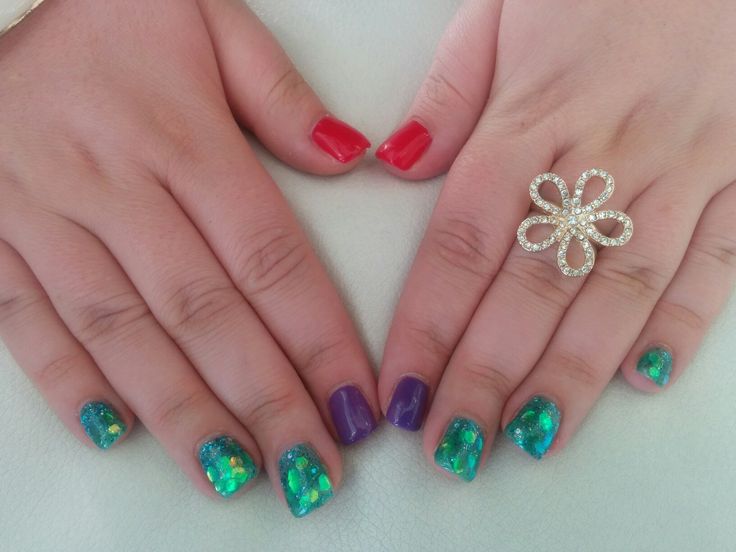 Little mermaid gel nails Ariel Nails Disney, Mermaid Gel Nails, Ariel Nails, Disney Gel Nails, Little Mermaid Nails, Nails Mermaid, Unicorn Nails Designs, Nail Art For Kids, Disney Nail