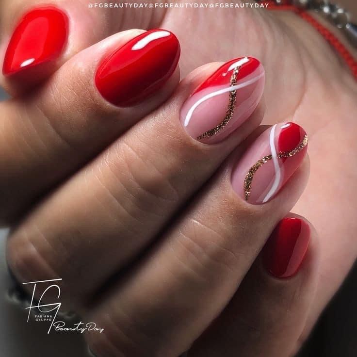 Red Nails With Simple Design, Short Red Almond Nails Designs, Gel Red Nails Ideas, Red Nails Acrylic Summer, Short Almond Red Nails Design, Red Short Acrylics, Red Gel Nails Short Design, Red Nail Styles, Red Gel Nails Ideas