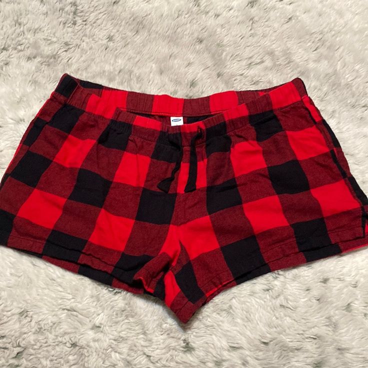 Bundle With The Others I Have Listed For A Great Deal! Size Large - Measurements In Photos Like New- Washed Once. Never Worn Flannel Shorts, Cat Room, Shorts Women, Red And Black Plaid, Black Plaid, Plaid Flannel, Women's Intimates, Old Navy, Pajamas