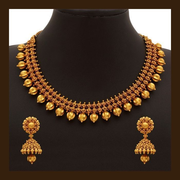 Gold Necklace Set (110a19500-108a52329) FA8 Indian Gold Necklace Designs, Gold Jewelry Outfits, Gold Jewelry Simple Necklace, Gold Necklace Indian Bridal Jewelry, Jewelry Set Design, Gold Bridal Jewellery Sets, Gold Jewelry Sets, Gold Bride Jewelry, Gold Jewelry Simple