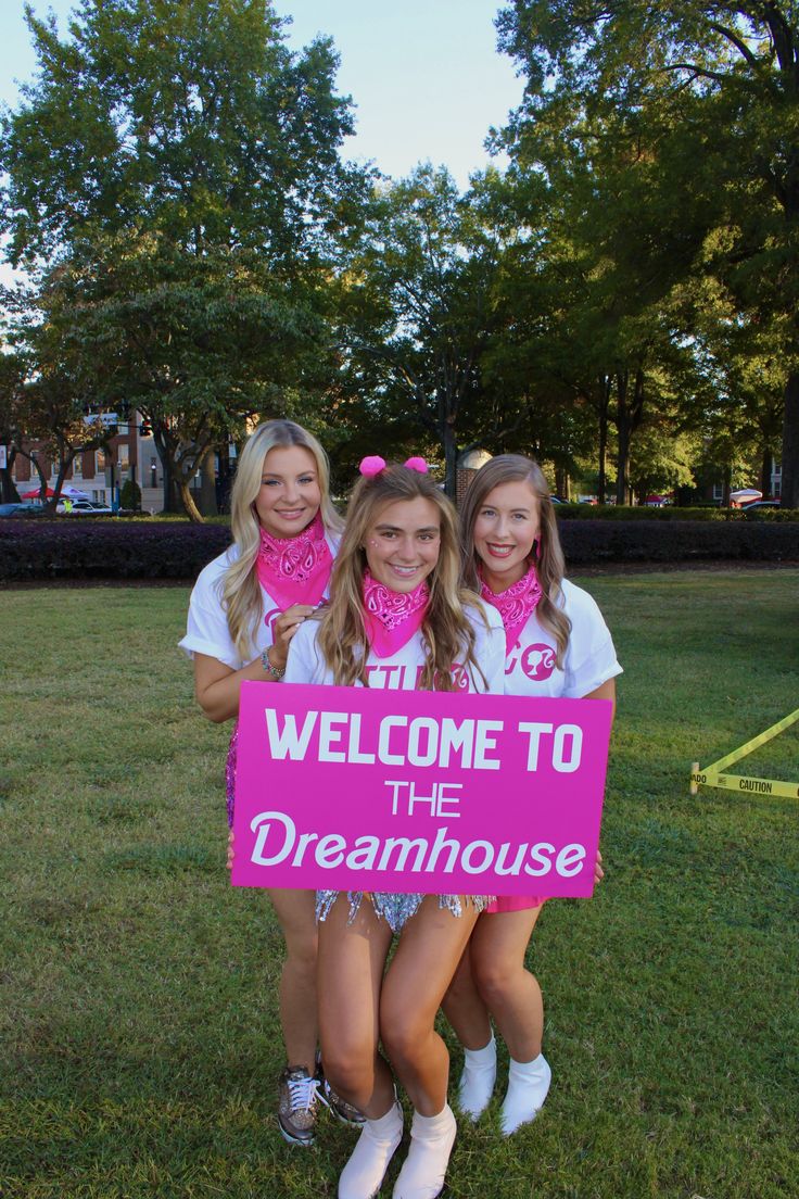 Big Little Themes, Big Little Quotes, Sorority Big Little Reveal, Big/little Baskets, Sorority Row, Sorority Themes, Sorority Bid Day, Sorority Big Little, Barbie Theme