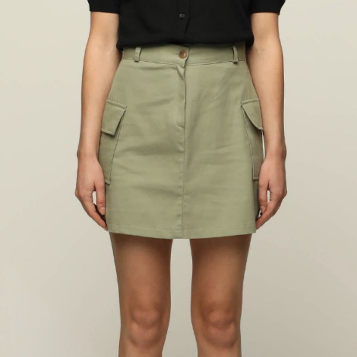 Small (Really Xs- Runs Small) Khaki Skirt From Oak + Fort. New With Tags! Never Worn! Beige Skort With Pockets For Work, Casual Khaki Lined Skirt Bottoms, Khaki Summer Skirt, High-waisted Khaki Skort For Spring, Casual Khaki Cotton Skirt, Casual High Waist Khaki Skort, Casual High-waist Khaki Skort, Casual Workwear Mini Skirt, Short Cotton Skirt For Work