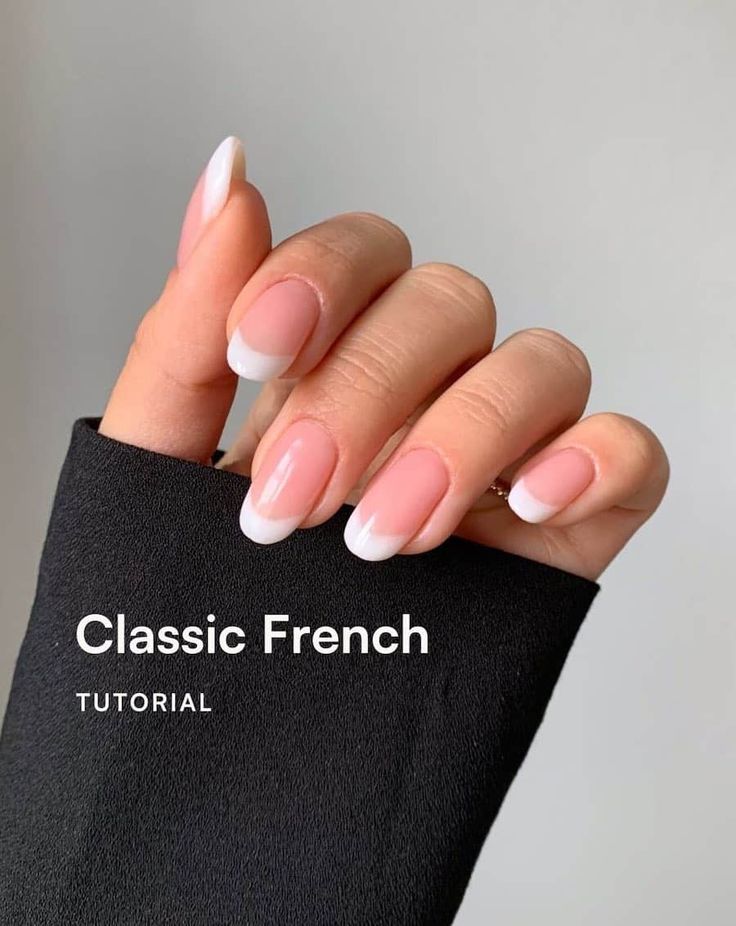 26+ Stunning Dip Nail Ideas To Inspire Your Next Mani Dip Powder Nails Ideas French Tip, French Nails Powder Dip, Tips And Dip Nails, French Dip Manicure Ideas, Dip Nail French Tip, French Dip Nail Ideas, French Dip Nails Powder, Round French Manicure, Dip Powder French Tip