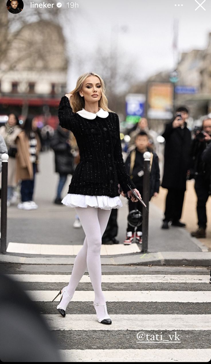 White Tights Winter Outfit, White Sheer Tights Outfit, White Stockings Outfit Tights, White Skirt Black Tights, White Pantyhose Outfit, Stockings Outfit Winter, White Outfit Winter, White Stockings Outfit, Skirt With Stockings Outfit