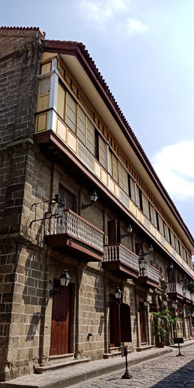 Casa Manila, Intramuros Filipino Houses Traditional, Intramuros Aesthetic, Architecture In The Philippines, Historical Philippines, Casa Manila, Aesthetic Philippines, Philippine Architecture, Filipino House, Filipino Architecture