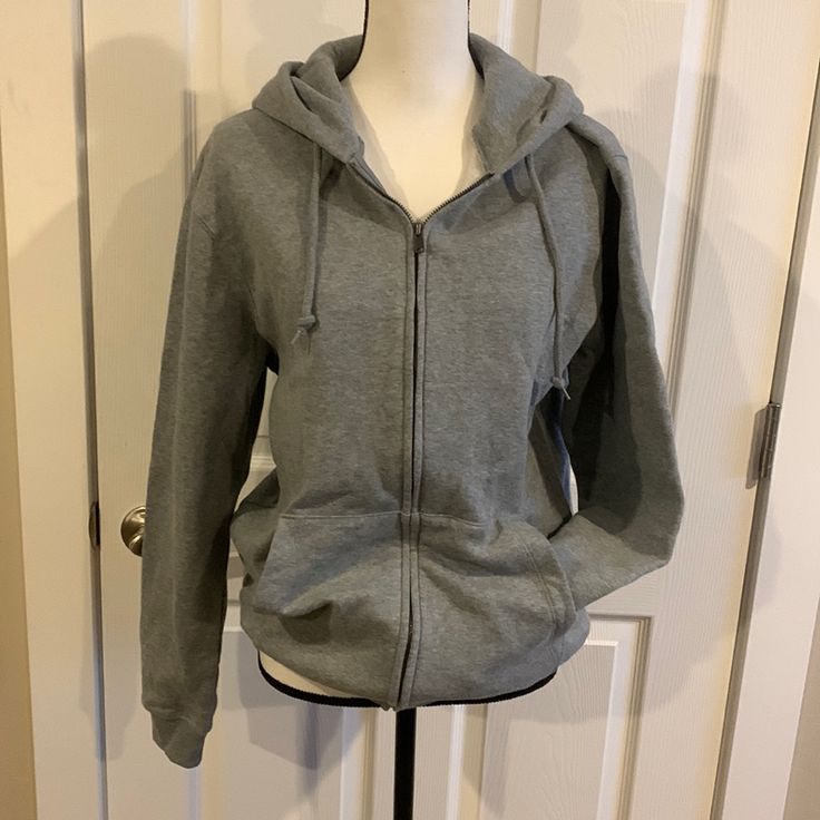 Nwt Full Zip Up Soft Oversized Gap Sporty Sweatshirt For Fall, Casual Gap Sweats For Fall, Gap Hooded Sweatshirt With Double-lined Hood, Basic Fleece Outerwear For Fall, Gap Hoodie Sweatshirt With Double-lined Hood, Gap Oversized Long Sleeve Sweatshirt, Gap Hoodie Sweatshirt With Adjustable Hood, Basic Gray Hoodie For Fall, Basic Double-lined Hoodie Outerwear