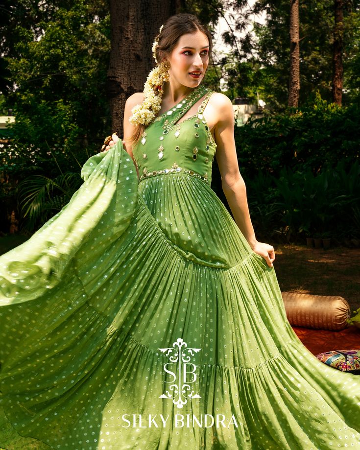 SILKY BINDRA one shoulder mirror work anarkali boring anarkalis are so last season! set some major outfit goals with this piece. #silkybindra #wedding #mehendi #anarkali #outfit #outfitgoals #shopping #onlineshopping One Shoulder Anarkali, Anarkali Outfit, Mirror Work Anarkali, Mehendi Function, Wedding Mehendi, Anarkali With Dupatta, Function Dresses, Haldi Outfit, Recycled Dress