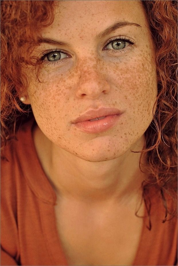 Red Hair Freckles, Beautiful Freckles, Red Haired Beauty, Freckle Face, Beautiful Red Hair, Redhead Beauty, Redhead Girl, Ginger Hair, 50 Shades