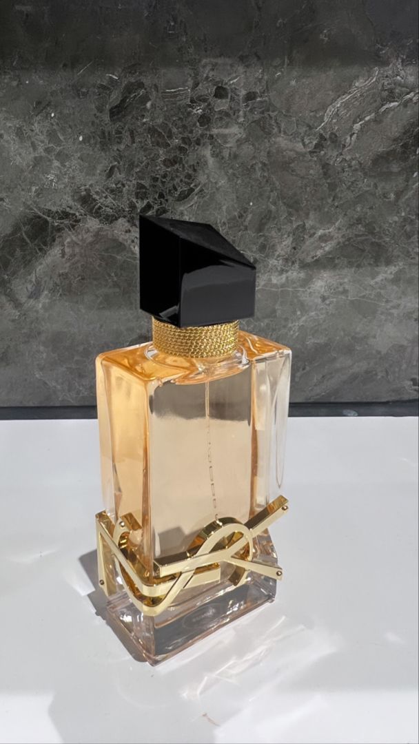 Ysl Fragrance, Luxurious Perfume, Ysl Perfume, Ysl Lipstick, Fragrance Lab, Ysl Makeup, Luxurious Aesthetic, Perfume Collection Fragrance, Perfume Scents