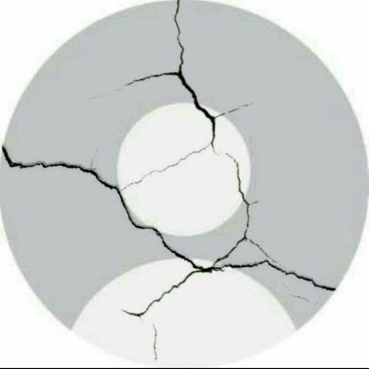 an image of the inside of a circle with cracks and lightenings on it