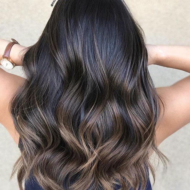 Balayage On Brunette Hair, Balayage On Brunette, Partial Balayage, Hair Highlight, Black Hair Balayage, Bronde Hair, Haircut Styles, Brown Hair Balayage, Business Training